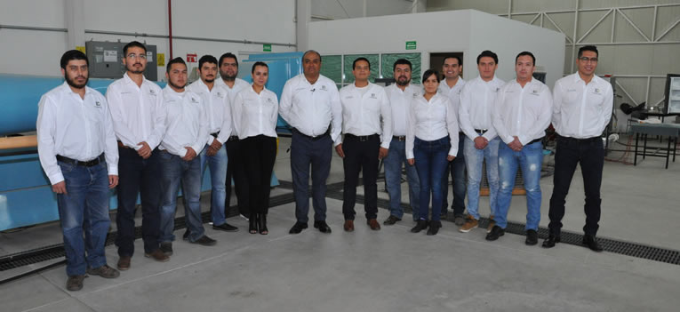 ug-desarrolla-laboratoior-movil-ug-ugto