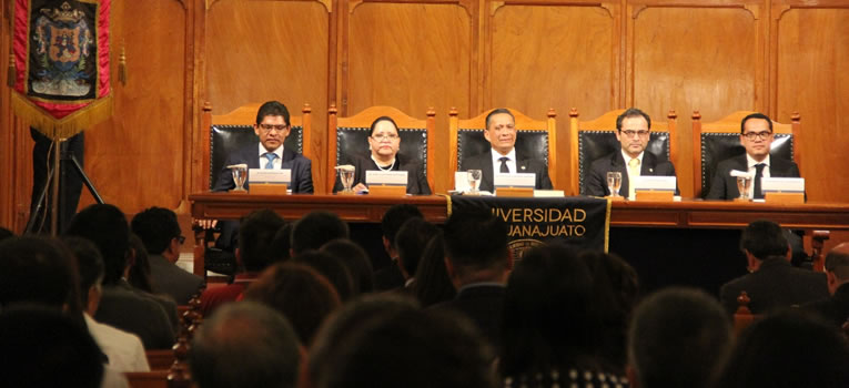 ug-se-une-celebracion-centenario-constitucion-mexico-universidad-guanajuato-ugto