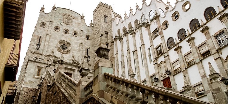 anuncia-revision-normatividad-fortalecer-mecanismos-atencion-violencia-genero-ug-ugto