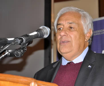 refrendan-lazos-de-colaboracion-la-ug-y-la-deutsche-welle-