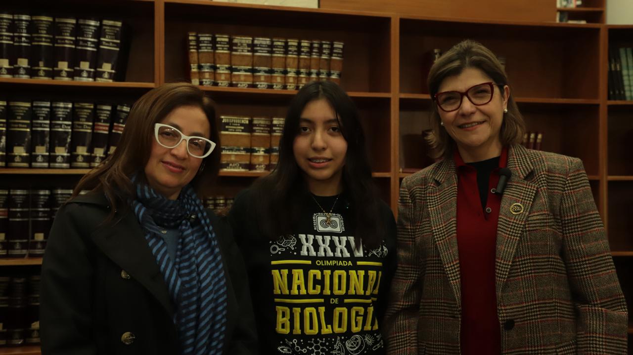 ug rg conversatorio mujer nina ciencia 1