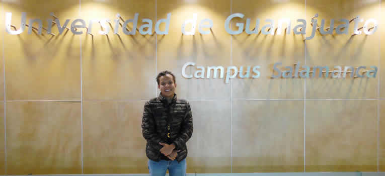 alumno-ug-gana-premio-municipal-de-la-juventud-por-transmitir-gusto-artistico-ugto