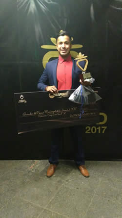 estudiante-ug-gana-premio-municipal-juventud-ug-ugto