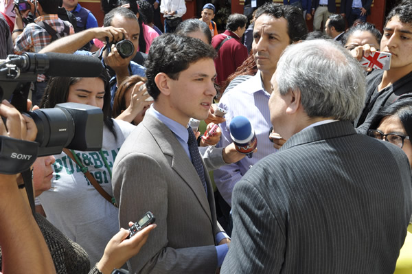 El pianista Luis Herman, egresado de la UG, muestra entusiasmo por su próxima presentación en el FIC | Universidad de Guanajuato luis-herman-egresado-ug-universidad-guanajuato