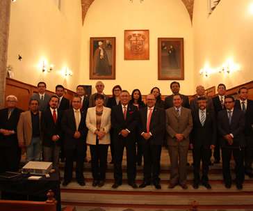 ug-impulsa-vinculacion-con-sector-automotriz-mazda-universidad-guanajuato-