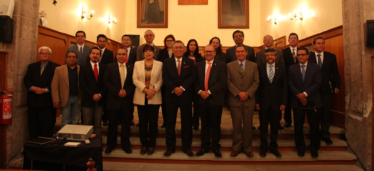 ug-impulsa-vinculacion-con-sector-automotriz-mazda-universidad-guanajuato