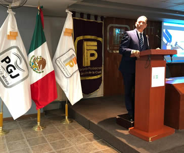 dr-luis-felipe-guerrero-ofrece-conferencia-sobre-derecho-penal-en-la-pgj-ciudad-de-mexico-ug-ugto-