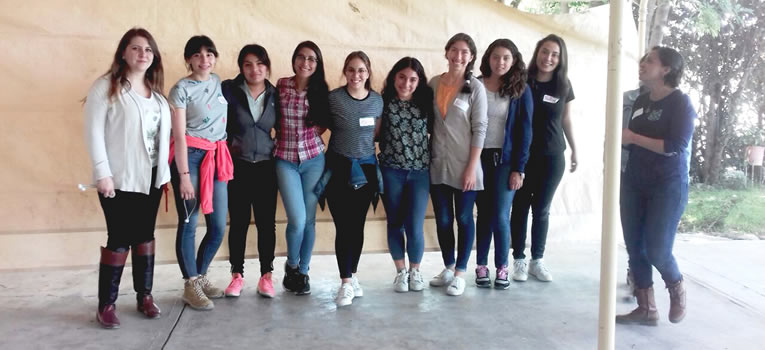 estudiantes-ug-trabajan-a-favor-de-familias-migrantes-ug-ugto