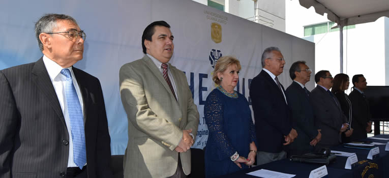 universitarios-analizan-la-complejidad-sociocientifica-de-la-innovacion-ug-ugto