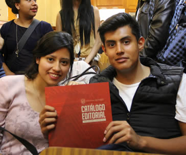 profesores-de-la-ug-difunden-su-trabajo-