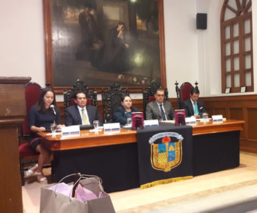 presentan-libro-sobre-derecho-administrativo-