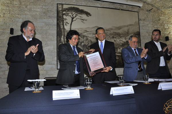 acreditacion-calidad-nacional-letras-filosofia-universidad-guanajuato-ug