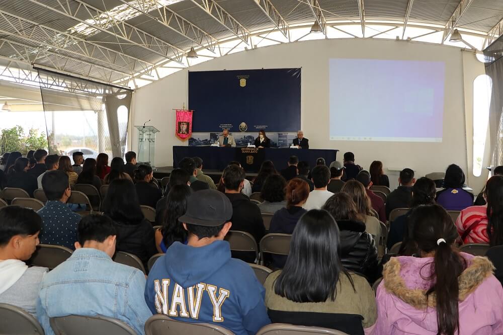 ArrancaSemanaInduccin07