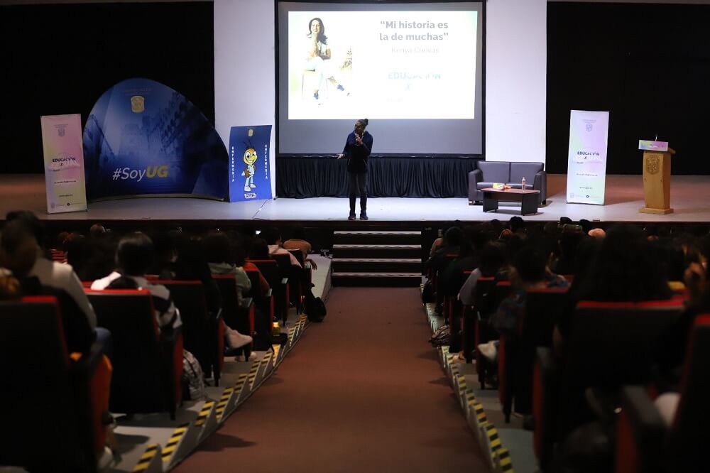 CEREMONIA DE FIN DE CURSOS DE LA MAESTRA EN CIENCIAS FORENSES 02