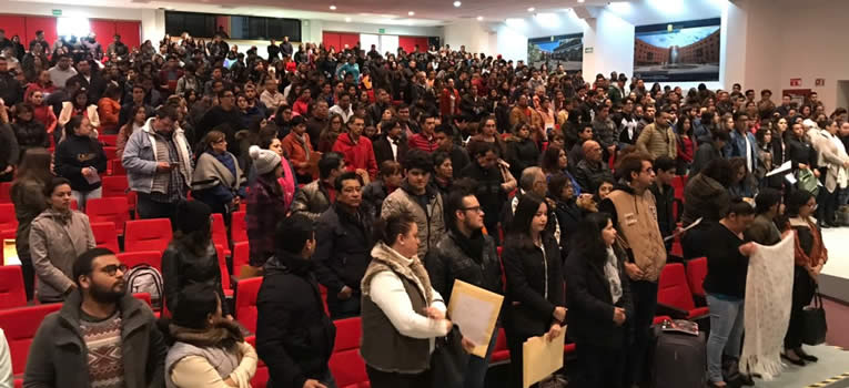 autoridades-universitarias-dan-bienvenida-a-391-nuevos-alumnos-ug-ugto