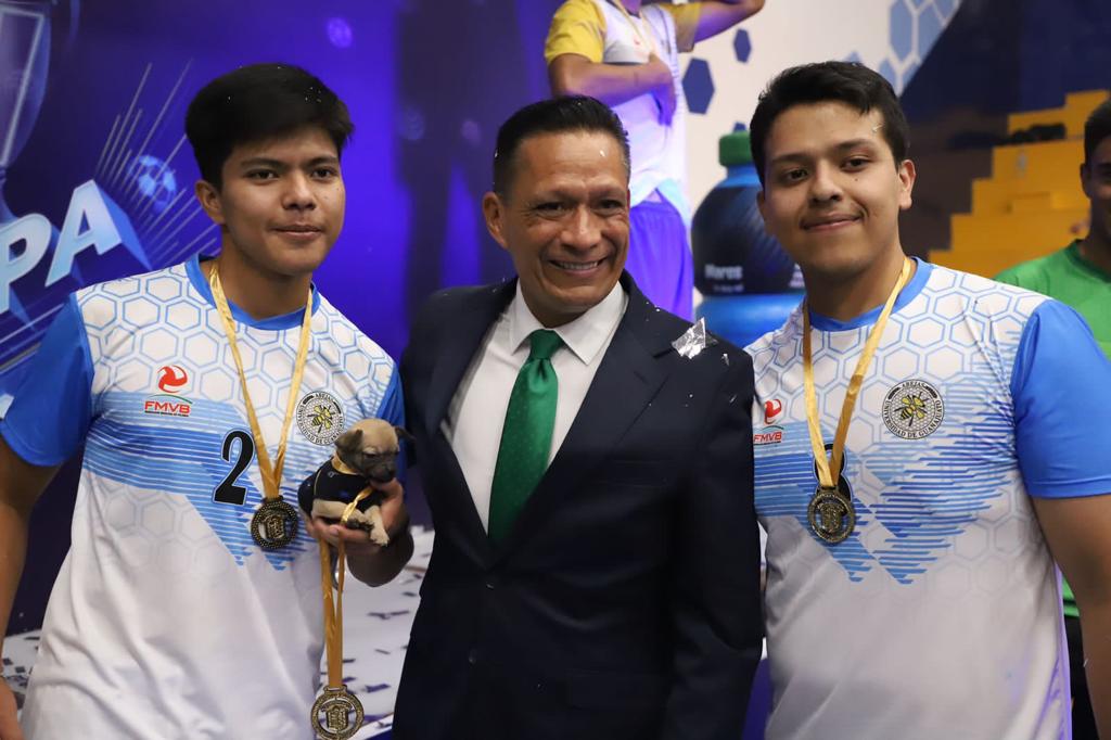 ninas en la ciencia 01