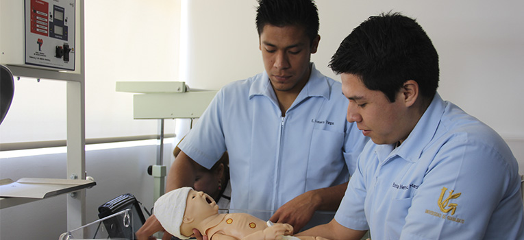 Aumenta 70% monto destinado a becas para estudiantes de la UG | (UG,UGTO) aumenta-setenta-porciento-becas-otorgadas-estudiantes-ug-ugto