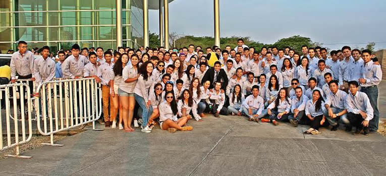 estudiantes-de-la-ug-demuestran-calidad-del-modelo-educativo