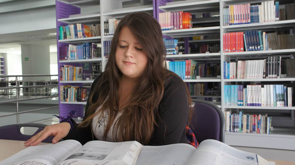 alumna-intercambio-colombia-universidad-guanajuato-ug