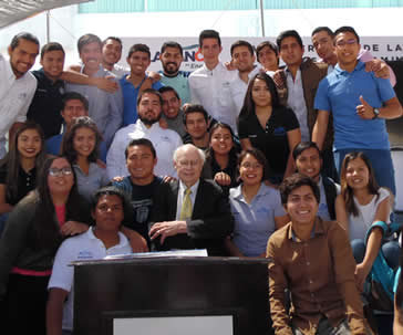 profesor-emerito-de-la-universidad-de-houston-charla-en-la-ug-sobre-la-naturaleza-y-la-ingenieria-ugto-