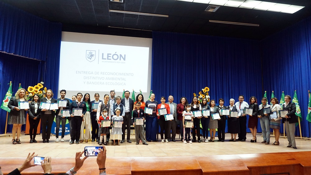 ninas en la ciencia 01