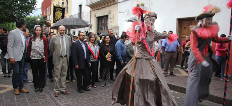 circuito-palabra-entre-las-letras-de-cervantes-universidad-guanajuato-ug-ugto