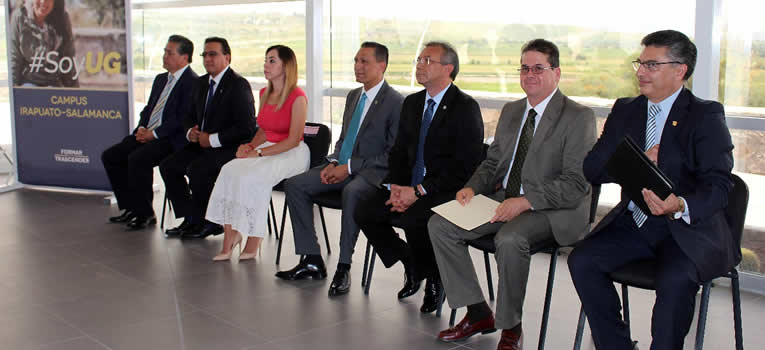 ug-dignifica-espacios-universitarios-con-apoyo-de-egresados-ugto