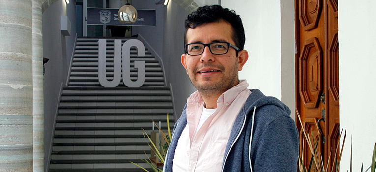 Profesor de la UG habla sobre los 150 años de la Tabla Periódica | (UG,UGTO) tablaperiodica-ug-ugto