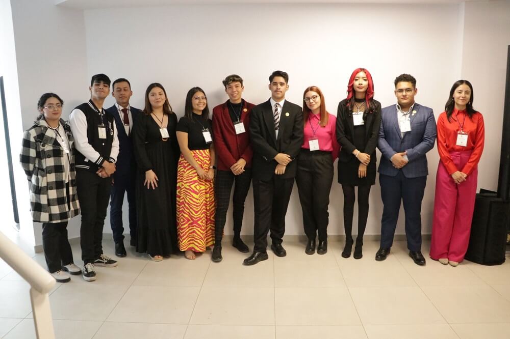 CEREMONIA DE FIN DE CURSOS DE LA MAESTRA EN CIENCIAS FORENSES 02
