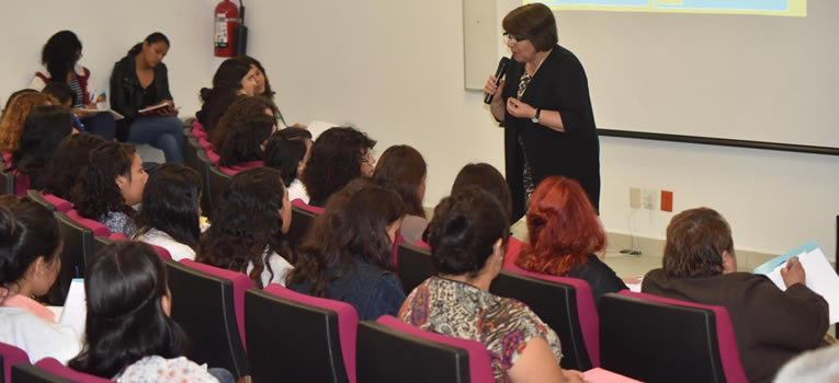 coloquio-trabajo-social-leon-universidad-guanajuato-ug-ugto