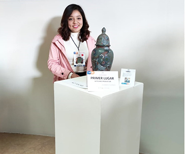 estudiante-premio-artesanal-ug-ugto