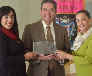 distintivo-ford-manejo-seguro-campus-leon-universidad-guanajuato-ug-ugto-