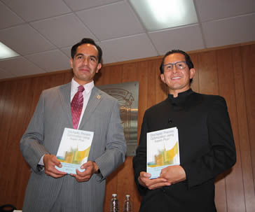presentan-investigadores-ug-libro-texto-ingenieria-quimica-ug-ugto-