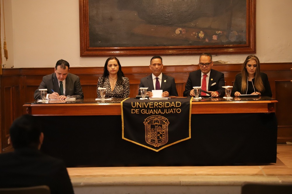 CEREMONIA DE FIN DE CURSOS DE LA MAESTRA EN CIENCIAS FORENSES 02