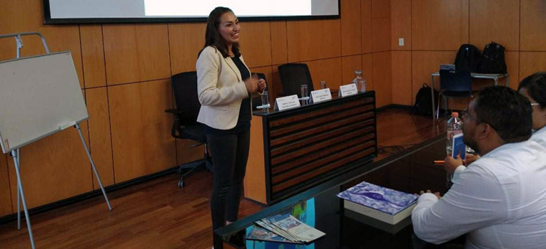 profesores-y-egresado-ug-presentan-modelo-de-atencion-de-rehabilitacion-en-la-cuarta-feria-de-libro-de-la-unam-ug-ugto