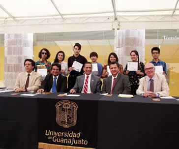 premia-ug-a-alumnos-destacados-de-artes-visuales-ug-ugto-universidad-de-guanajuato-