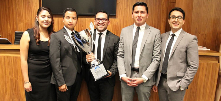 equipo-de-litigacion-oral-de-la-ug-subcampeon-de-competencia-internacional-ug-ugto
