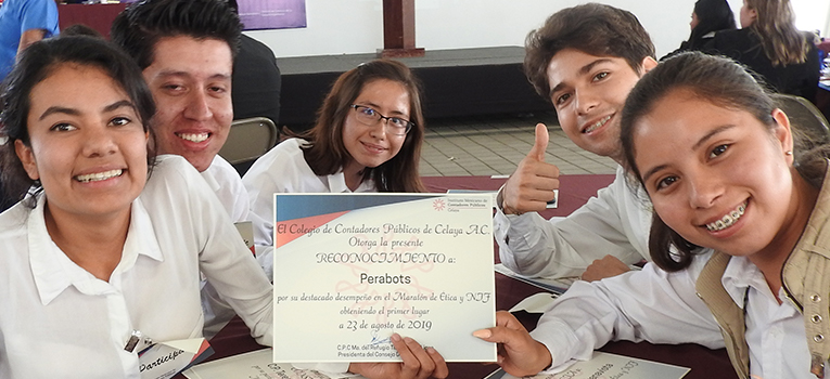 seleccionan-estudiantes-ug-concurso-regional-etica-contabilidad-2019