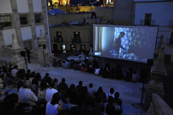 equipo-nuevo-cine-club-universidad-guanajuato-ug