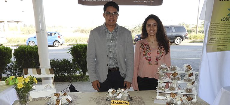 presentan-productos-innovadores-ug-ugto