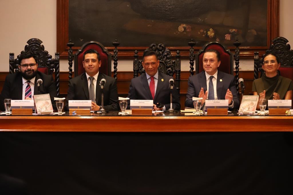 CEREMONIA DE FIN DE CURSOS DE LA MAESTRA EN CIENCIAS FORENSES 02