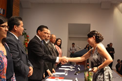reconocimiento-egresados-maestria-dcea-ug