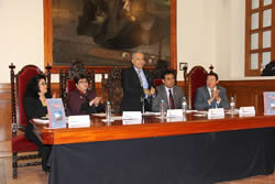 universidad-guanajuato-presentacion-libro-derecho